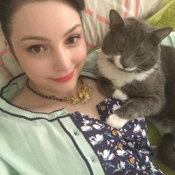 Meet your Posher, Nicole