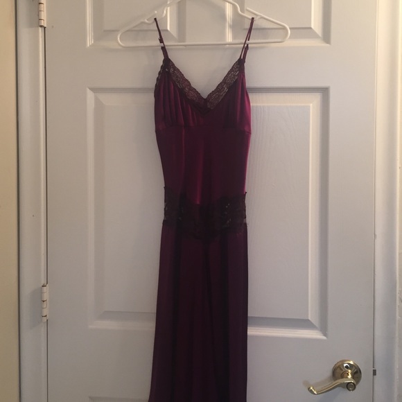 Mid length silk and lace guess dress