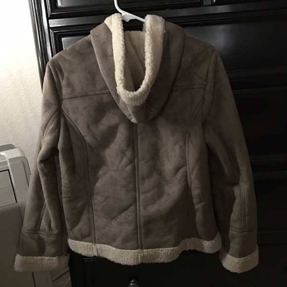 🎀SOLD ON MERCARI🎀Coat - Picture 2 of 3