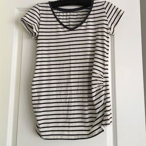 Maternity tee