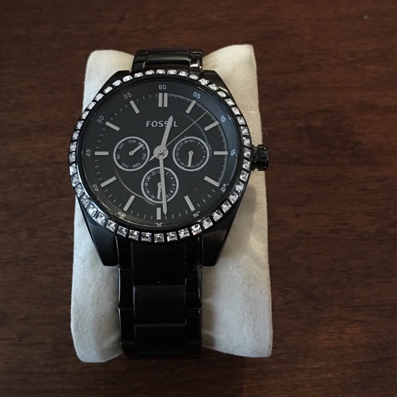 Black fossil watch
