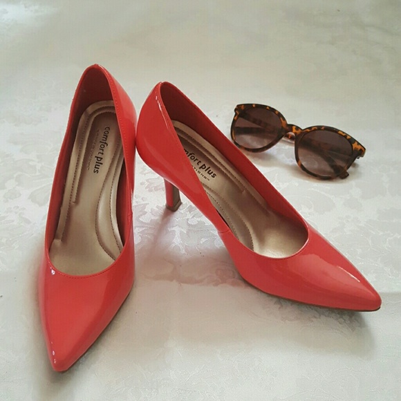 Hot Pink Heels