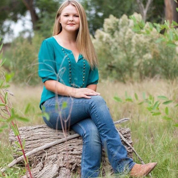 Meet your Posher, Megan