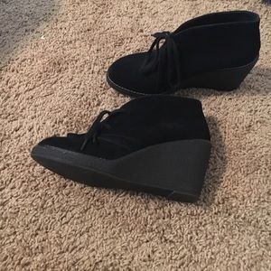 ALDO Black suede booties, size 8
