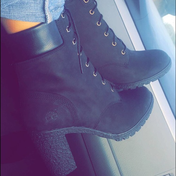 Black timberland boots