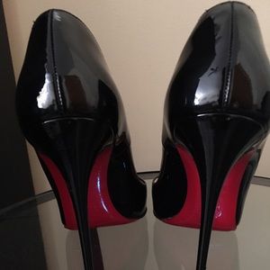 Christian Louboutin So Kate Size 41