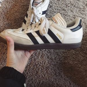 Adidas samba