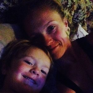 Meet your Posher, Dominique