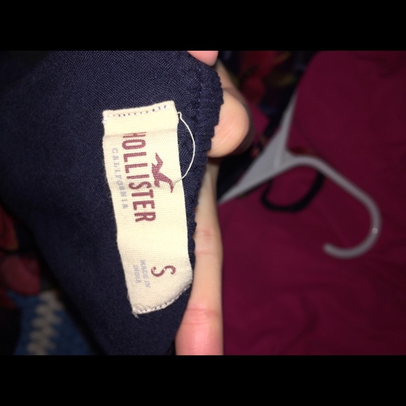 backless dress - Picture 3 of 3