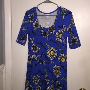 LuLaRoe Nicole Dress, size Large.