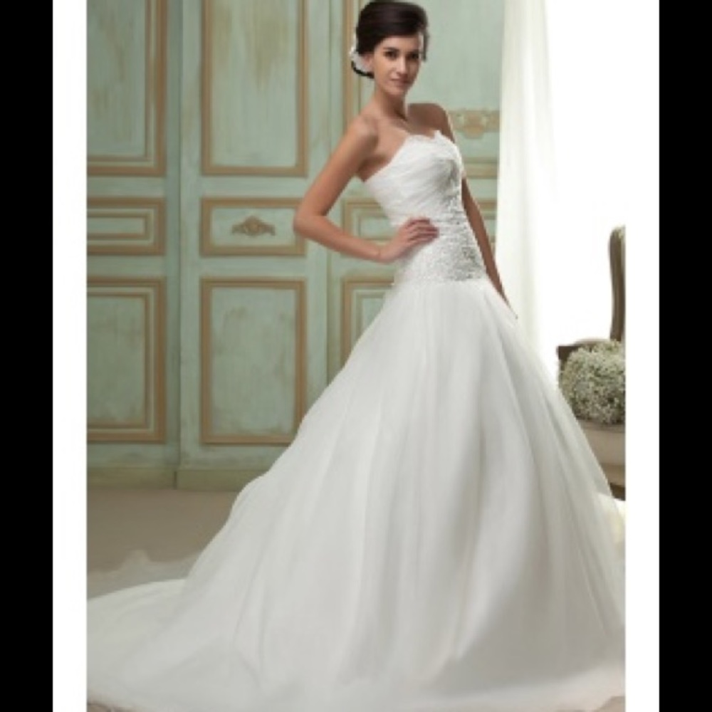 *Price Firm*NWT Organza Wedding Dress