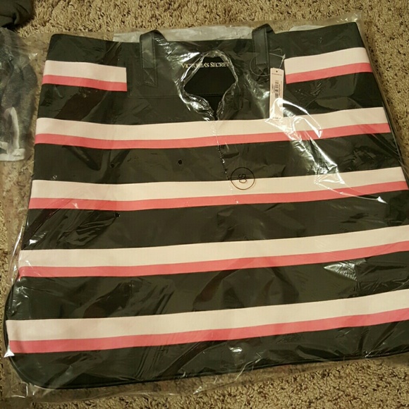 Victoria Secret tote