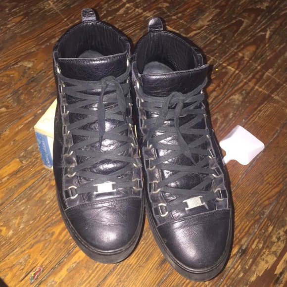 Old balenciagas deals