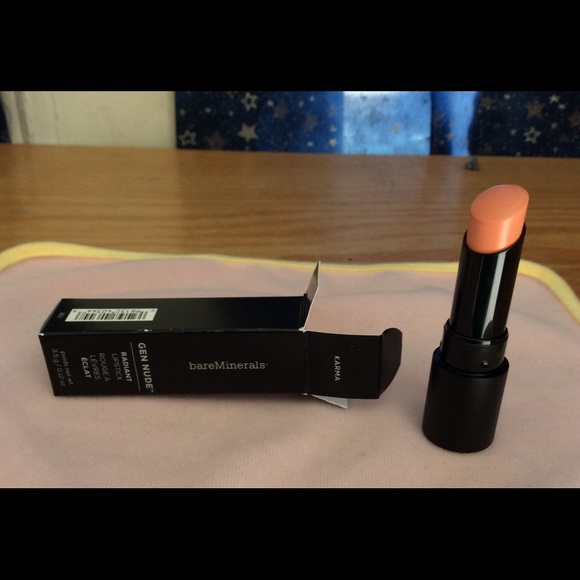Gen Nude Radiant Lipstick in Karma