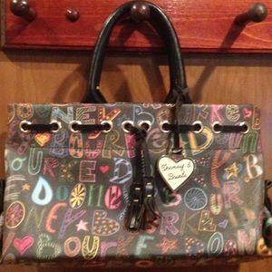 Dooney and Bourke handband
