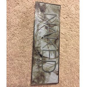 Urban Decay Naked Smokey Palette