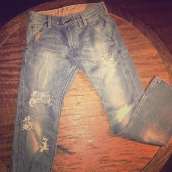 Levi Ripped Vintage Originals