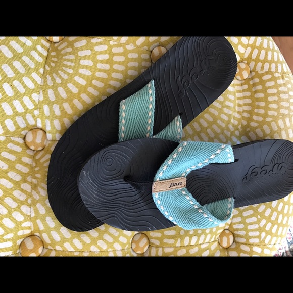 Reef flip flops