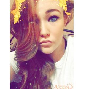 Meet your Posher, Amelia