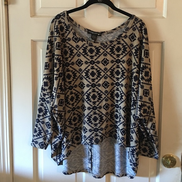 Women's top. Like new. Size XL