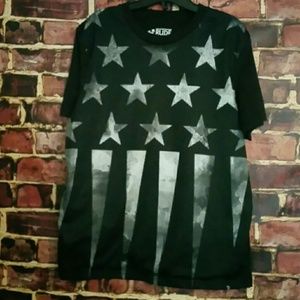 Men's large hot topic, rude t shirt