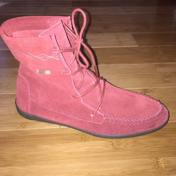 vans moccasins