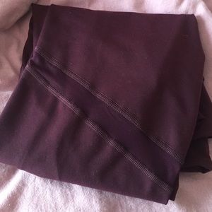 Old Navy burgundy leggings