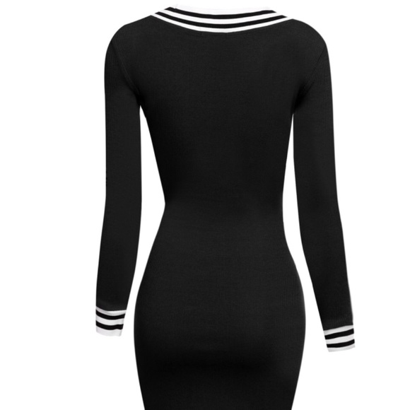 FINAL REDUCTION❣️CLEARANCE👠BLACK V-NECK DRESS - Picture 2 of 3