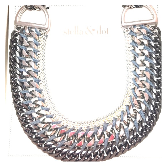 Stella & Dot Jewelry - Stella & Dot - Femme Fatale Statement Necklace