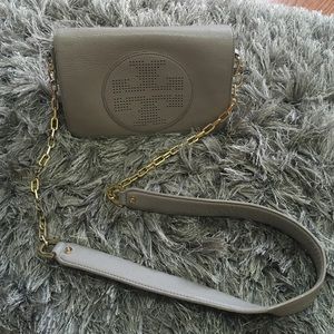 Tory burch crossbody , grey