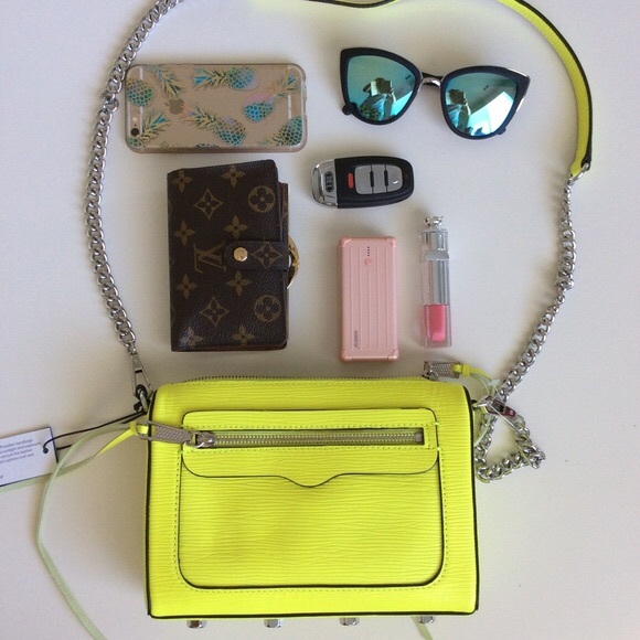 Rebecca Minkoff Handbags - •{ R e b e c c a M I n k o f f }•