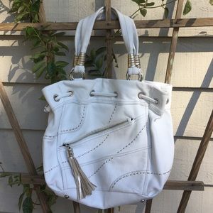 B Makowsky scrumptious pebbled leather handbag