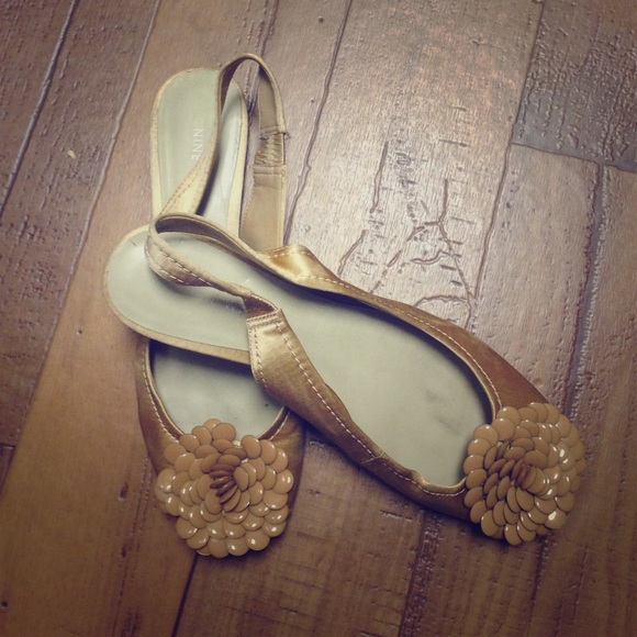 Nine West sling back flats