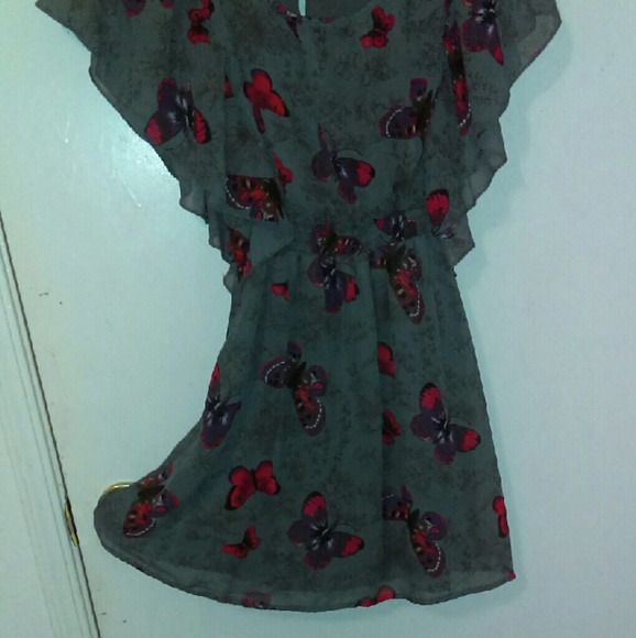 Dress - Picture 3 of 3