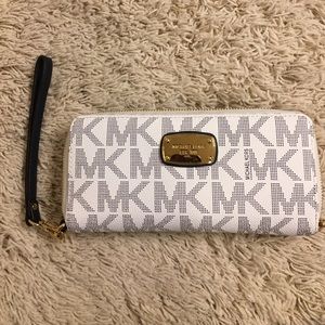 MK white and navy wristlet wallet