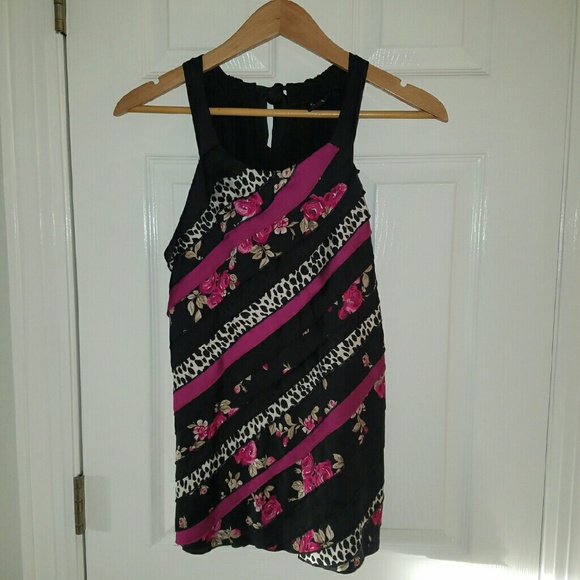 White House Black Market Top