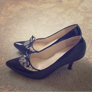 Audrey Brooke Size 6.5 Black Patent Leather Heel