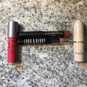 NEW Sample Size Lip Lot