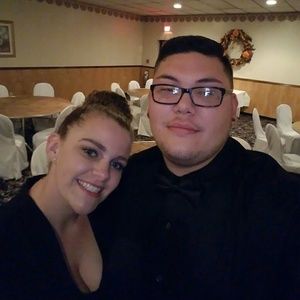 Meet your Posher, Devin