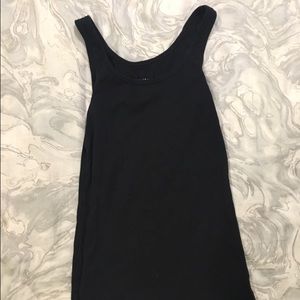 black tank