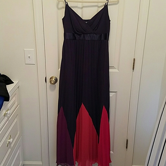 Long, colorful vibrant dress - Picture 1 of 2