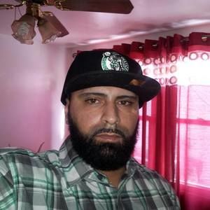 Meet your Posher, Adrian