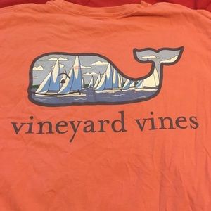 Vineyard vines t shirt Large