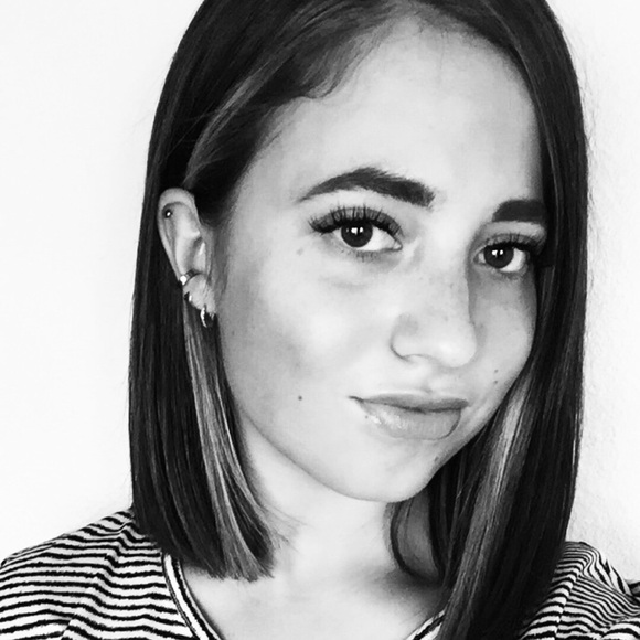 Meet your Posher, Hannah