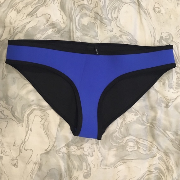 swim bottoms