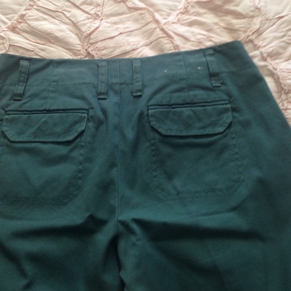 GAP - Picture 2 of 2