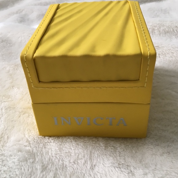 Invicta gold watch - Picture 3 of 3
