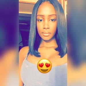 Meet your Posher, Alexus