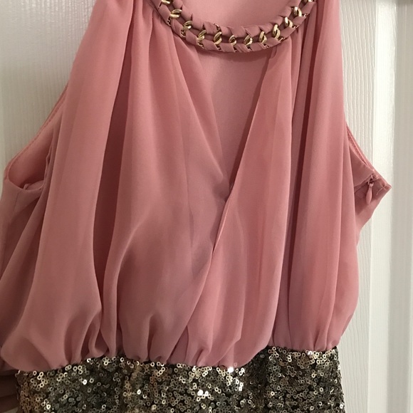 Pink and gold party dress! - Picture 4 of 4