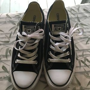 Low top chuck taylor all stars